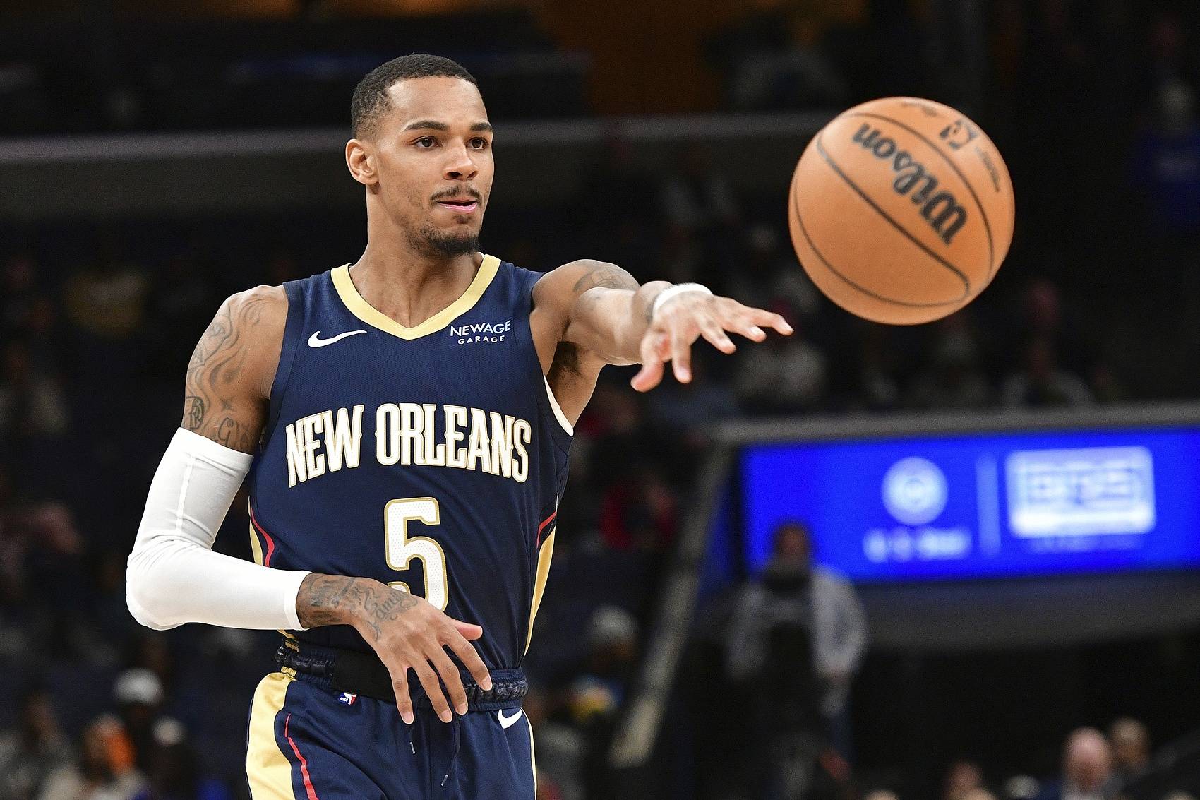 同时不忘回 同时不忘回