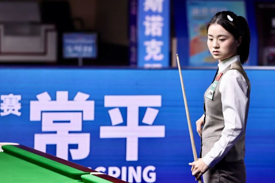 牙足坛名宿 牙足坛名宿